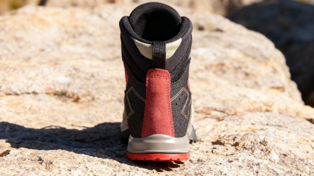 Heel view of Asolo Fugitive GTX.